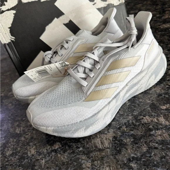 adidas Ultraboost Ultra Boost 5X RunningWomens Grey Sneakers Athletic Shoes 9